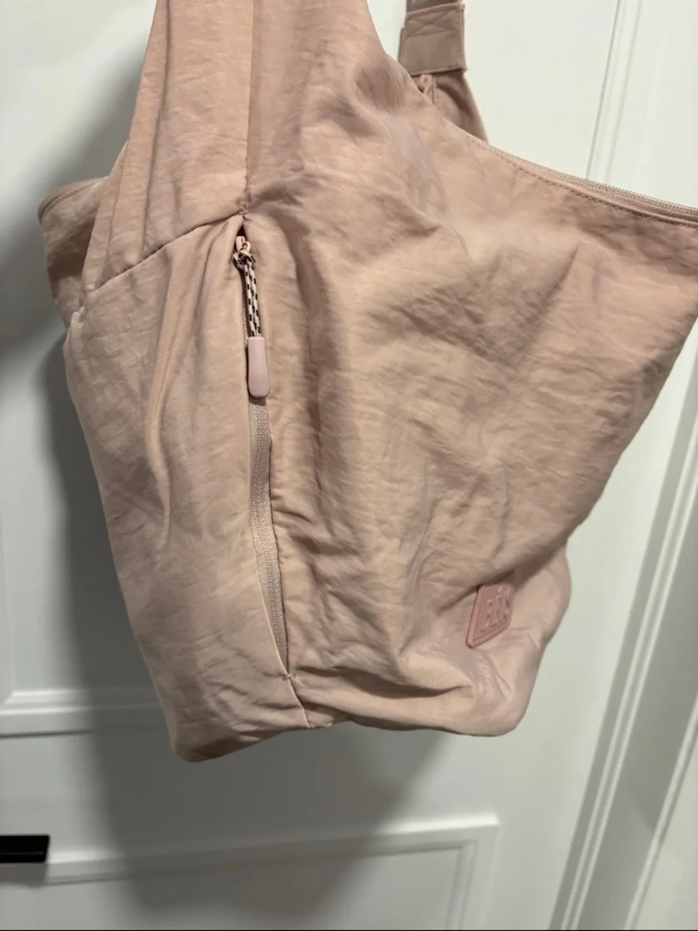 BEIS crescent catchall bag - Picture 8 of 11